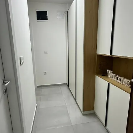 Sara 아파트