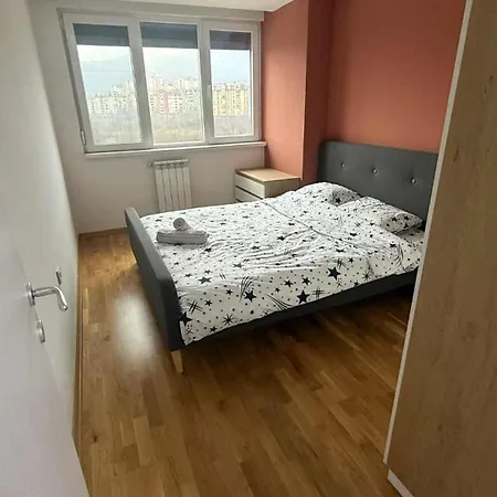 Sara Apartman